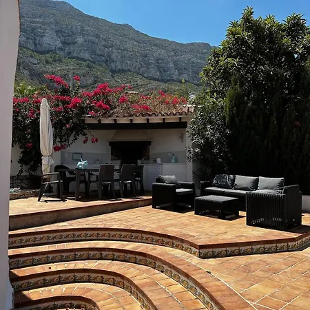 Vue Sur Au Pied Du Montgo A Villa